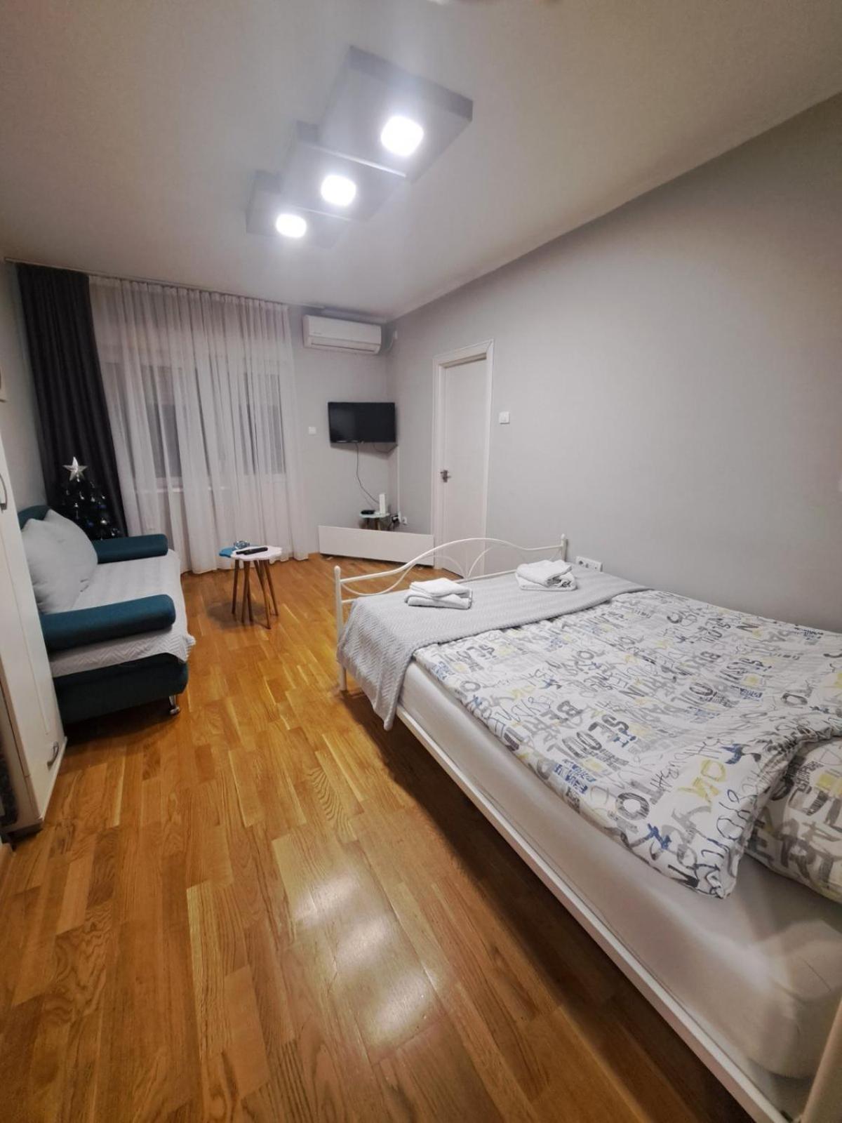 Apartment Marija Belgrade Luaran gambar